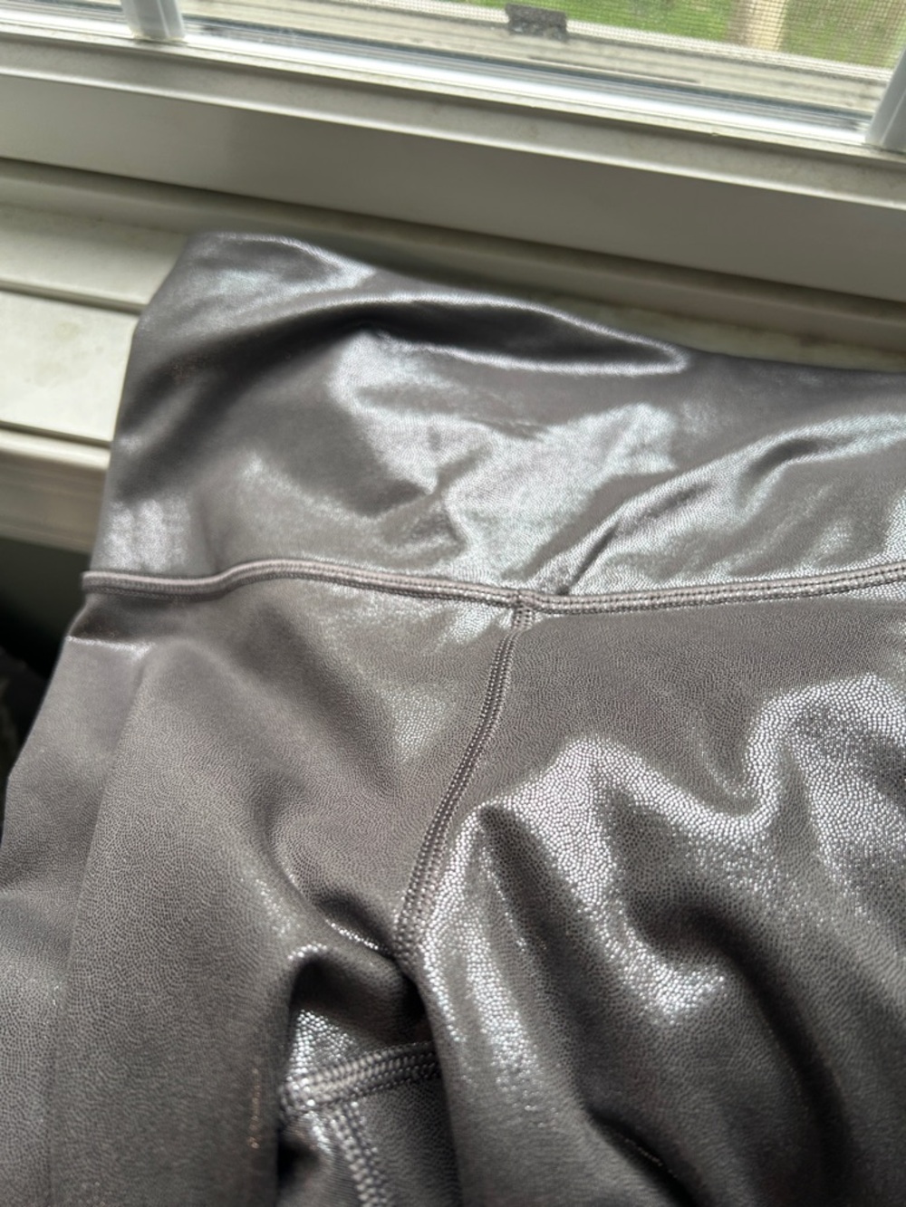 Athleta Metallic Silver 7/8 High-Waist Leggings. Athletic. Workout. Yoga. - Picture 8 of 9